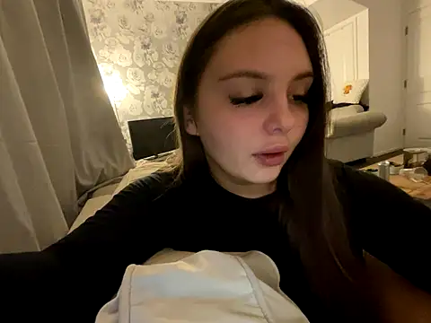 EllaStarrxxx online show from November 5, 5:23 am