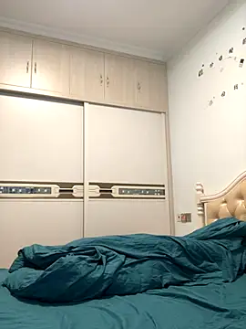 Mile-m online show from October 22, 2:05 am