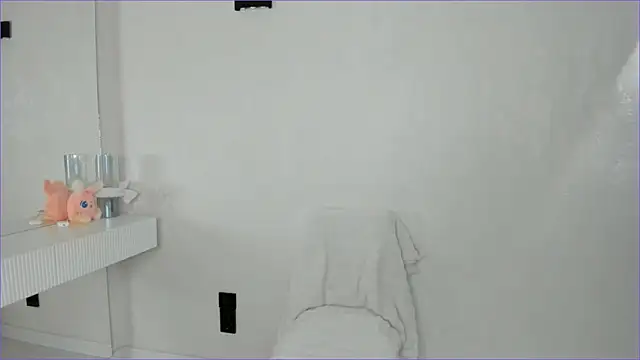 aizury chi online show from November 8, 5:18 pm