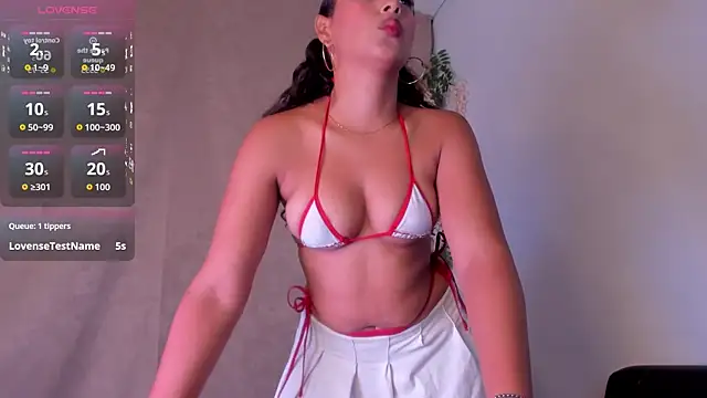 Alina Chapman online show from November 14, 1:49 am