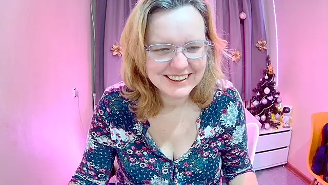 VestaWoody online show from November 26, 7:20 am