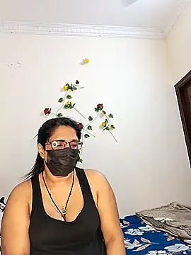Snapshot of Madhuubaalaa chatting on October 18, 5:15 pm Madhuubaalaa online show from October 18, 5:15 pm