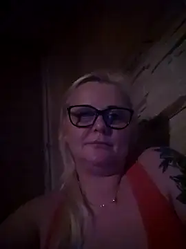 Snapshot of NieMaJazdyBezGwiazdy7883 chatting on October 7, 2:16 am NieMaJazdyBezGwiazdy7883 online show from October 7, 2:16 am