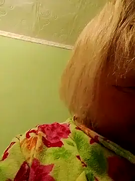 LusiyaGold5 online show from October 15, 11:29 pm