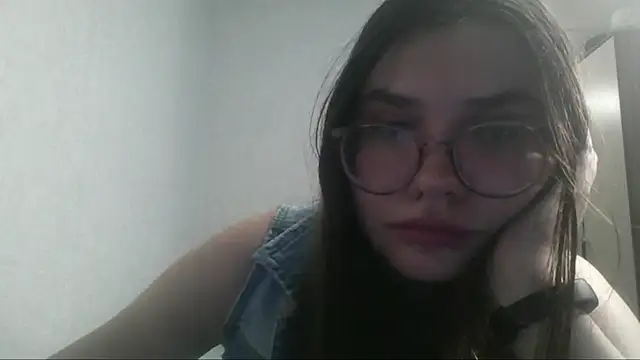 StacyMillerBom online show from October 8, 2:10 pm