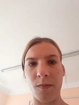 JoanitaLoverx online show from October 4, 9:04 am