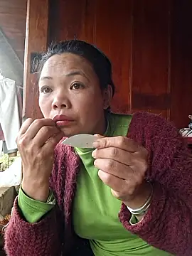 miomio-12 online show from February 23, 1:39 am