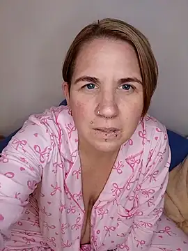 LaceyWestxx online show from November 1, 6:45 pm