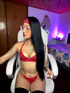 Snapshot of Sofiaa_pink chatting on October 20, 7:28 pm Sofiaa pink online show from October 20, 7:28 pm