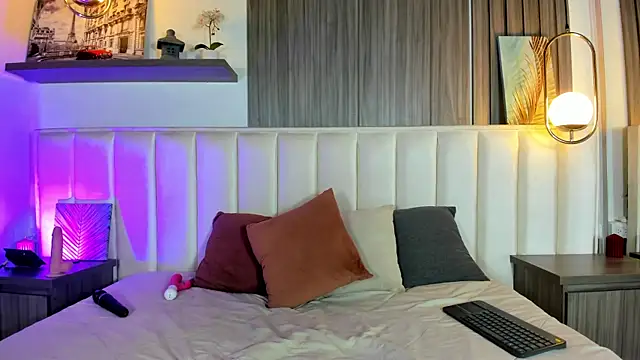 Yaramooun online show from April 21, 12:23 pm