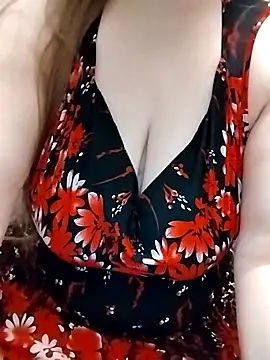 AugustRayn online show from October 16, 3:09 am