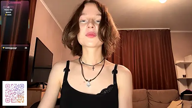 TerrellSroufe online show from November 8, 8:03 pm