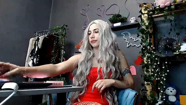 Snapshot of Walleriana chatting on October 7, 4:33 pm Walleriana online show from October 7, 4:33 pm