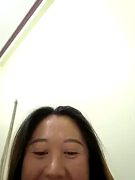 Snapshot of Ducky27021991 chatting on October 8, 6:18 am Ducky27021991 online show from October 8, 6:18 am