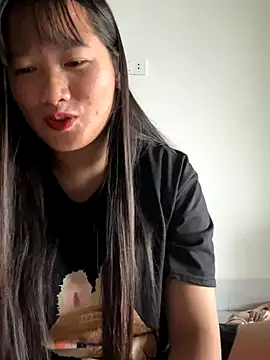 TrangNemo online show from October 25, 8:22 am