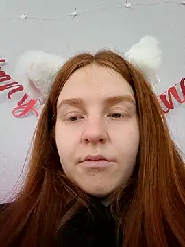 Evarey  online show from February 9, 6:48 am