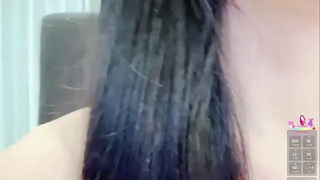 Snapshot of Nebula-qiu chatting on October 17, 3:59 pm Nebula-qiu online show from October 17, 3:59 pm