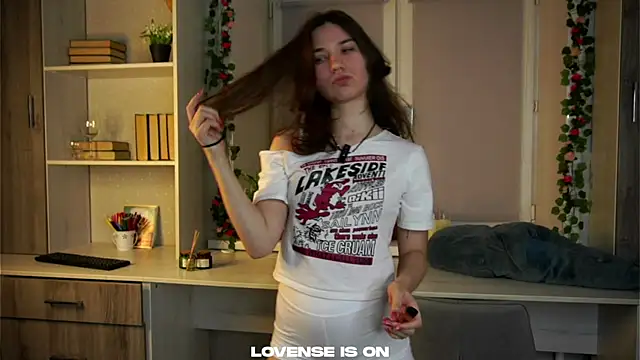 AmmieGerber online show from November 29, 1:20 am