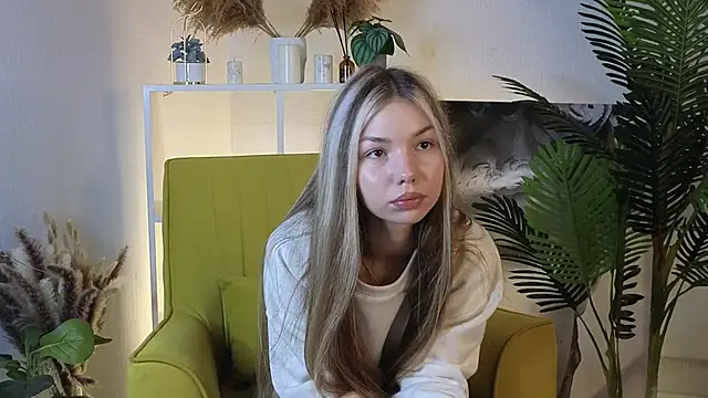 HanneloreTondreau online show from October 9, 2:21 pm