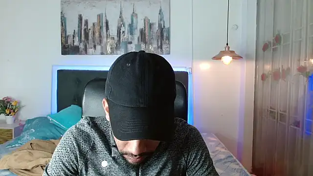 andresnoir  online show from January 14, 2:44 pm