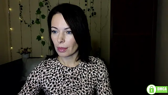 Snapshot of Rita_lovvylyou chatting on October 18, 11:24 am Rita lovvylyou online show from October 18, 11:24 am