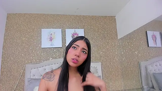 AmaiaBotero online show from October 20, 3:37 pm