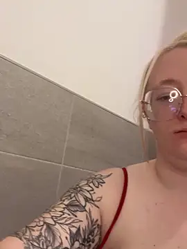 SashaMaexox online show from November 6, 8:59 pm