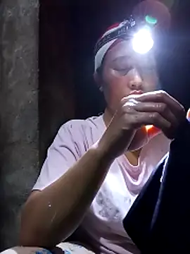 jerry-xx online show from April 18, 2:08 pm