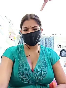 Hot radhaji online show from April 3, 7:17 am