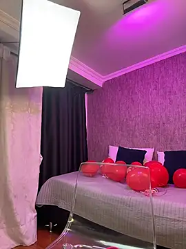 KarinaFlowers  online show from February 17, 12:48 pm