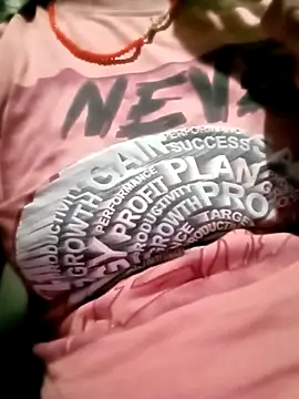 Sexy Riya Bhabhi online show from November 1, 2:05 am