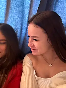 MayaGlow online show from November 6, 5:24 am