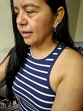 Miss  kendra  online show from December 1, 2:20 pm