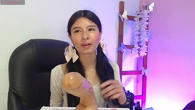 SweetRenata  online show from November 26, 12:28 pm