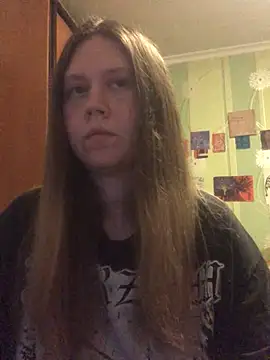 LunaVirelle online show from April 18, 7:18 pm