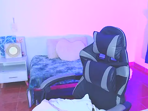 sofia  666 online show from December 4, 9:26 pm