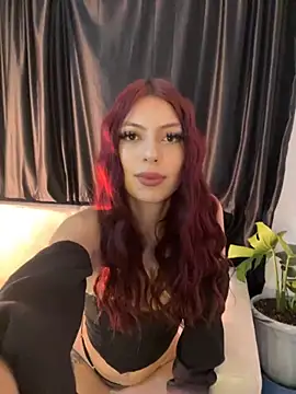 moon slave online show from October 12, 7:33 am