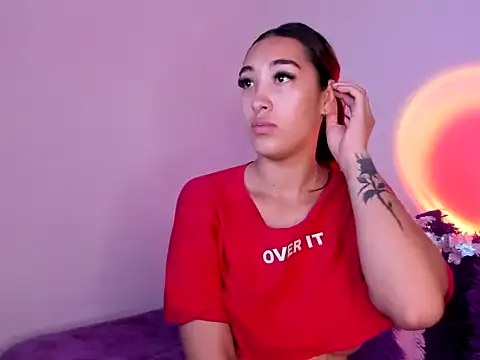 HeidyRousse online show from November 3, 9:46 am