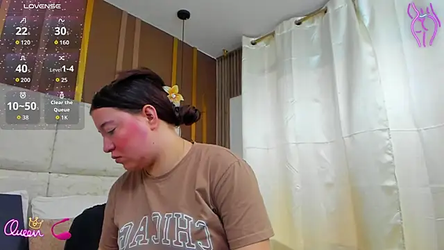 AmbarGills online show from March 28, 1:21 pm