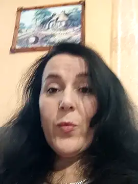 Snapshot of Amelialove42 chatting on October 11, 1:47 pm Amelialove42 online show from October 11, 1:47 pm