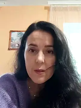 Snapshot of Amelialove42 chatting on October 9, 11:36 am Amelialove42 online show from October 9, 11:36 am