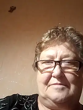 Katherine735 online show from December 20, 11:20 pm