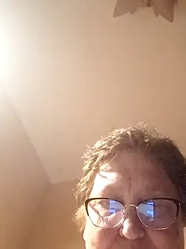 Katherine735 online show from May 24, 10:20 pm