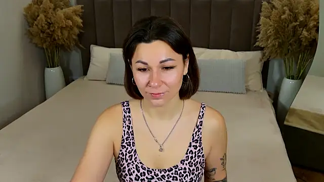 EdenSolis online show from November 28, 9:23 am