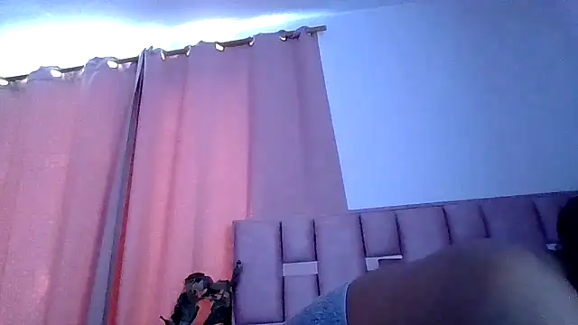 abby moss 2 online show from January 16, 7:10 pm