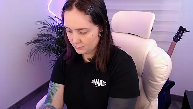 Fallenag666 online show from December 2, 12:56 am