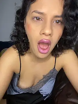 Biaaxxxsexy online show from November 1, 8:13 pm