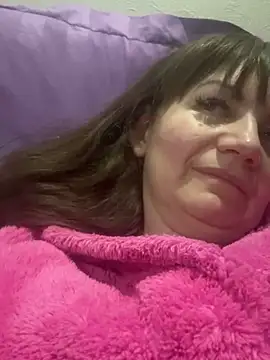 Butterfly8385 online show from March 28, 10:52 pm