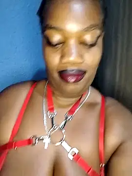 SweetBedroomEyez online show from April 12, 4:32 pm