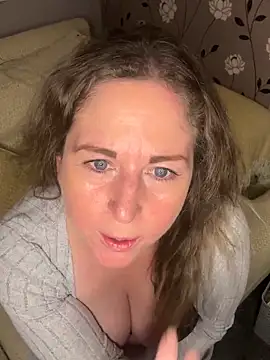 foxy-Chantelle online show from November 3, 12:03 am